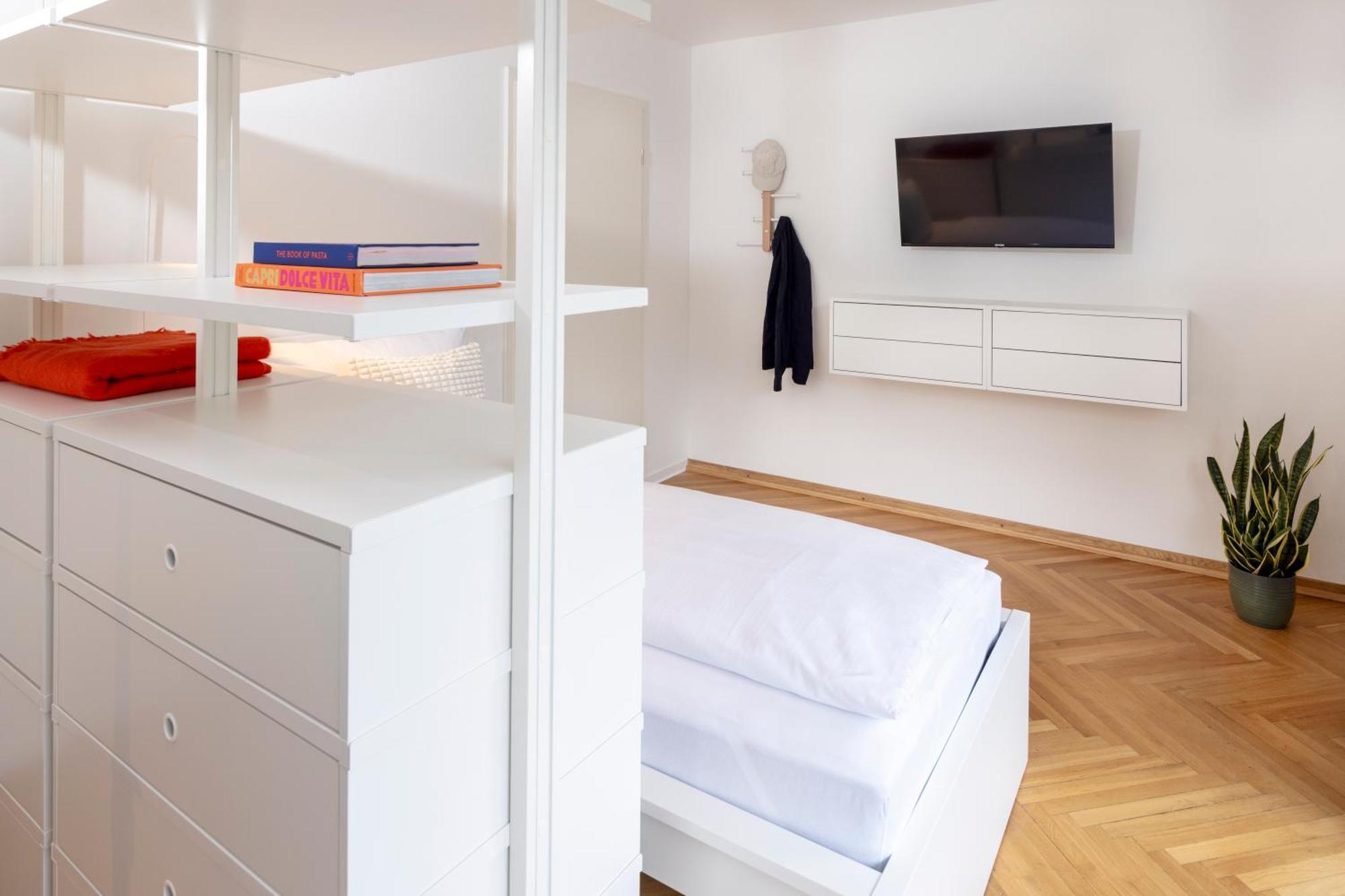 Apartmenthaus Kitzingen - Grosszuegige Wohnungen Fuer Je 4-8 Personen Mit Balkon Eksteriør bilde