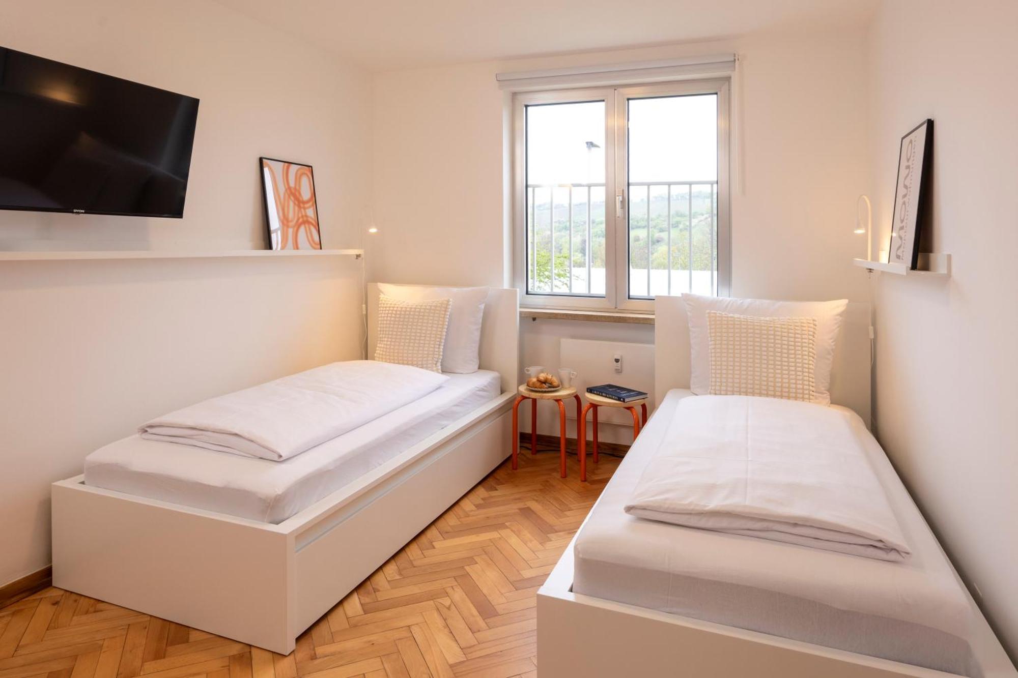 Apartmenthaus Kitzingen - Grosszuegige Wohnungen Fuer Je 4-8 Personen Mit Balkon Eksteriør bilde