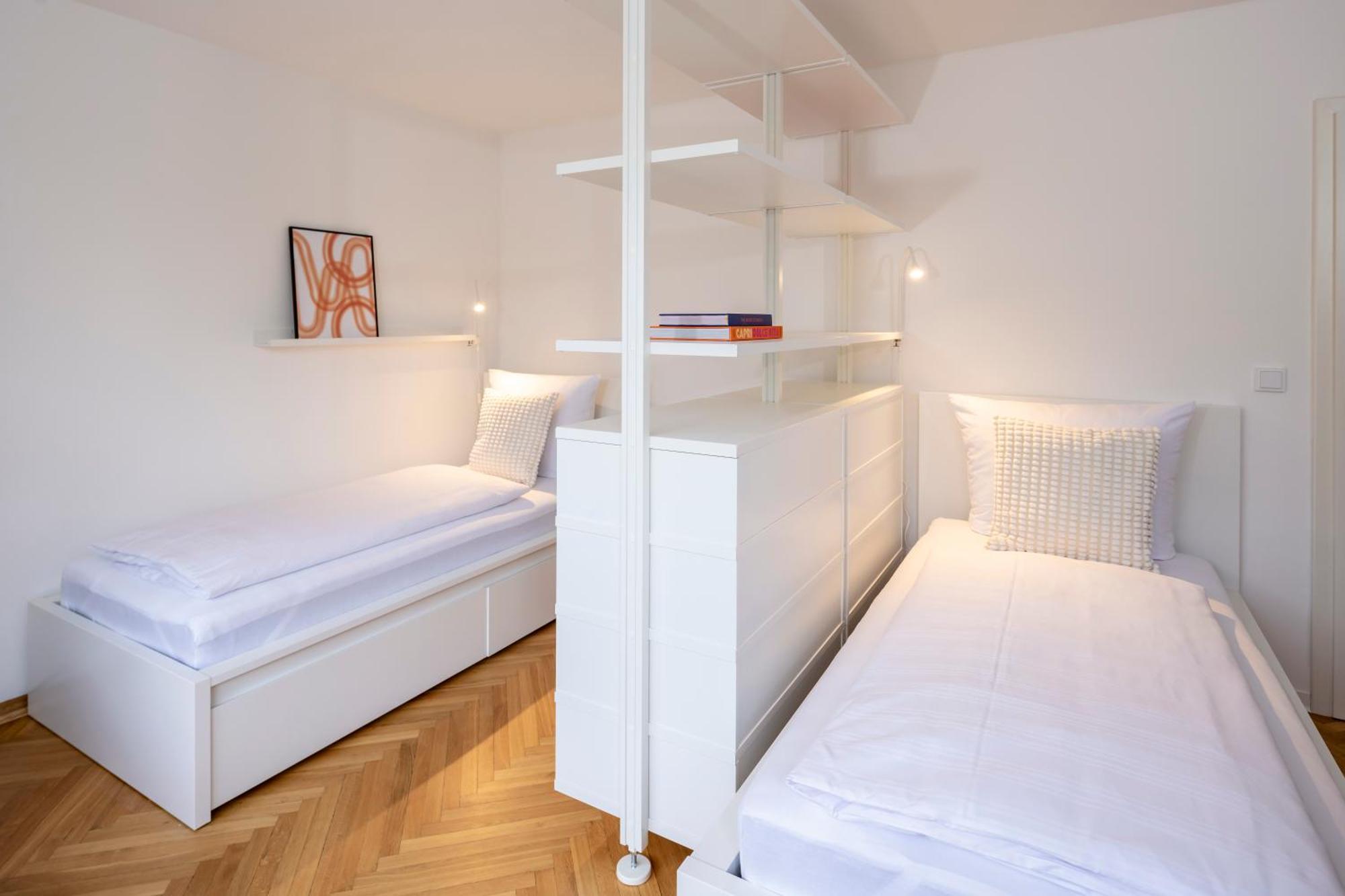 Apartmenthaus Kitzingen - Grosszuegige Wohnungen Fuer Je 4-8 Personen Mit Balkon Eksteriør bilde